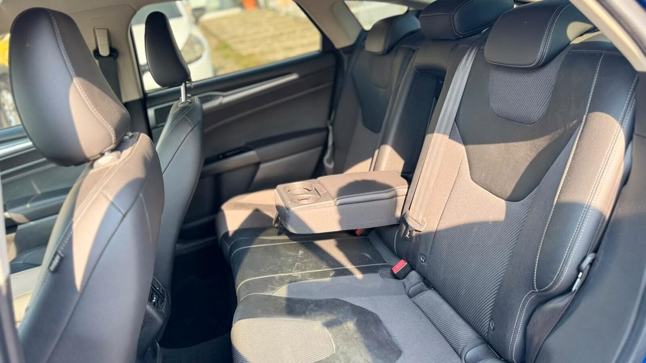 Ford Mondeo 2.0 TDCi 150 CV S&S Powershift 5 porte Vignale