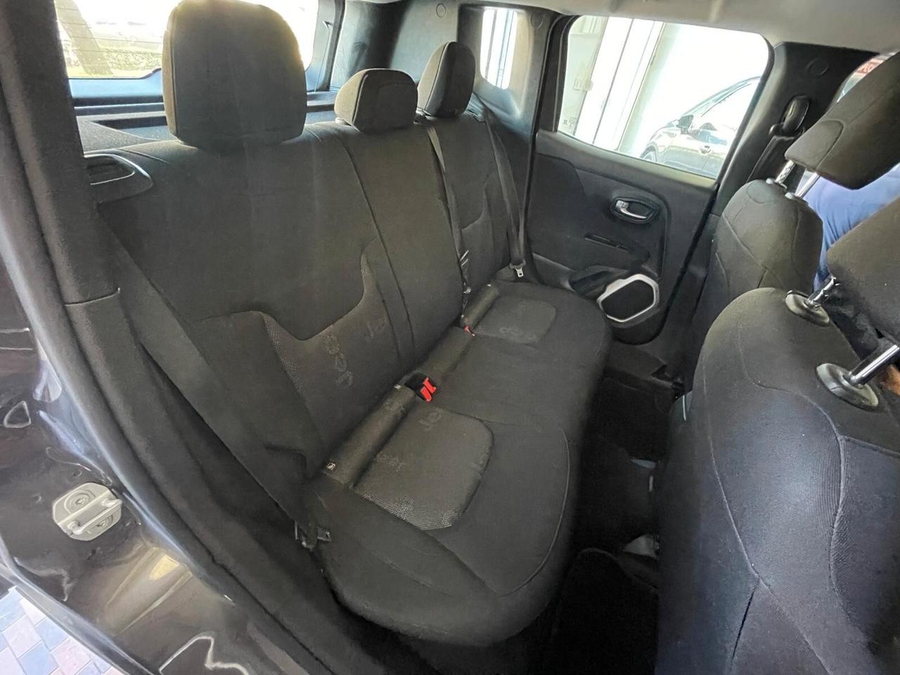 Jeep Renegade 2.0 Mjt 4WD Active Drive Sport