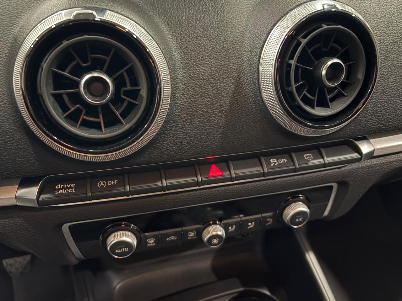 Audi A3 Sportback 30 1.6 tdi Business 116cv my19