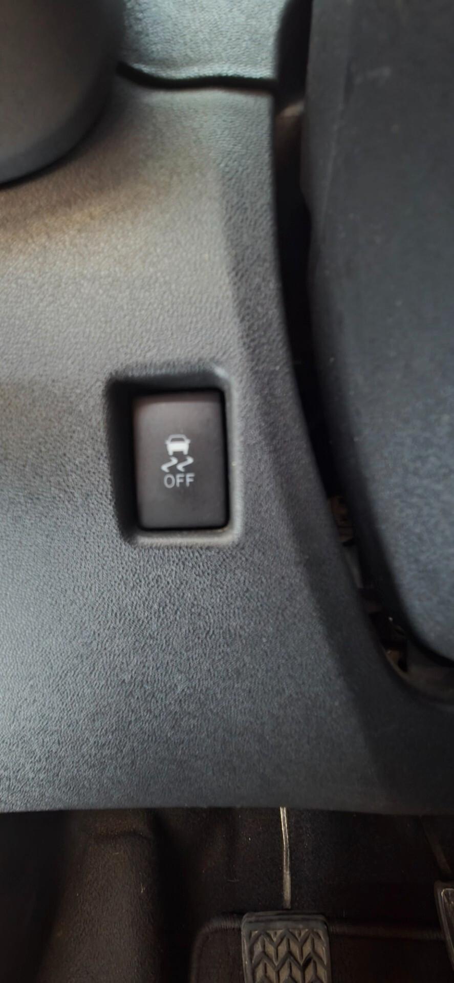 Toyota Aygo Connect 1.0 VVT-i 72 CV 5 porte x-clusiv