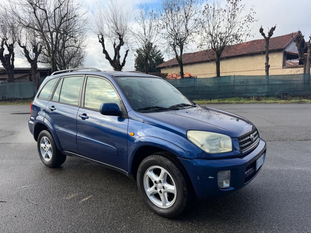 Toyota RAV 4 RAV4 2.0 16V cat 5 porte Sol