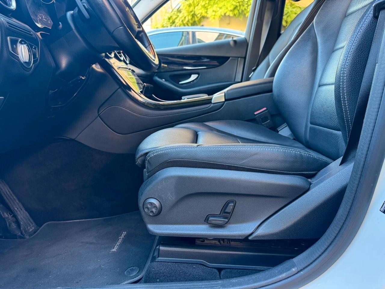 MERCEDES GLC 200 d 4MATIC SPORT