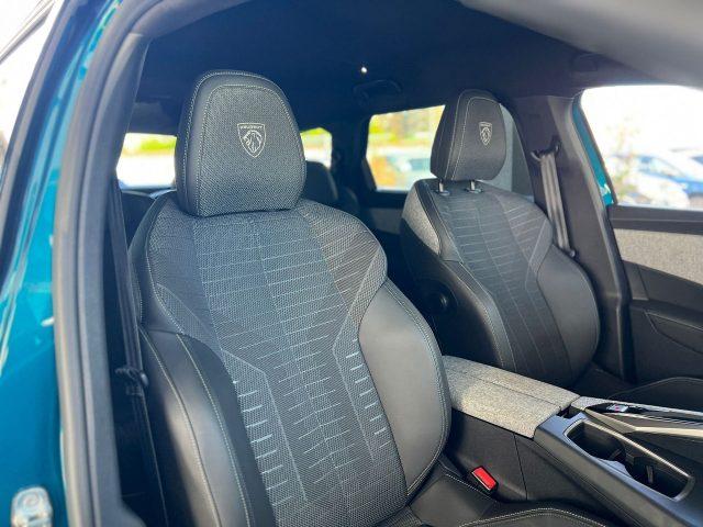 PEUGEOT 5008 Hybrid 145 e-DCS6 GT