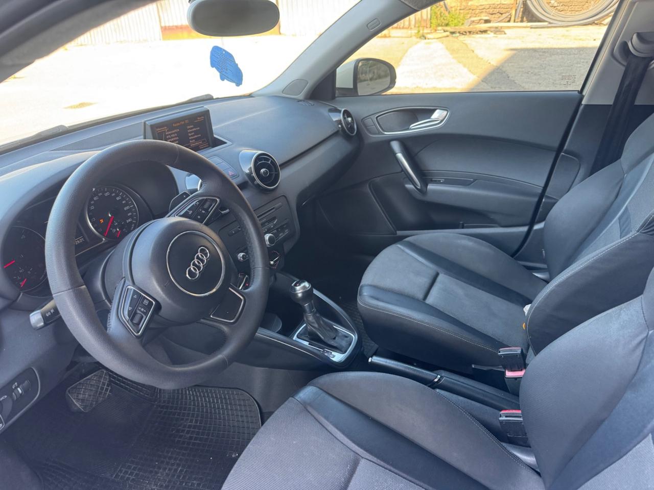 Audi A1 SPB 1.6 TDI S tronic Attraction