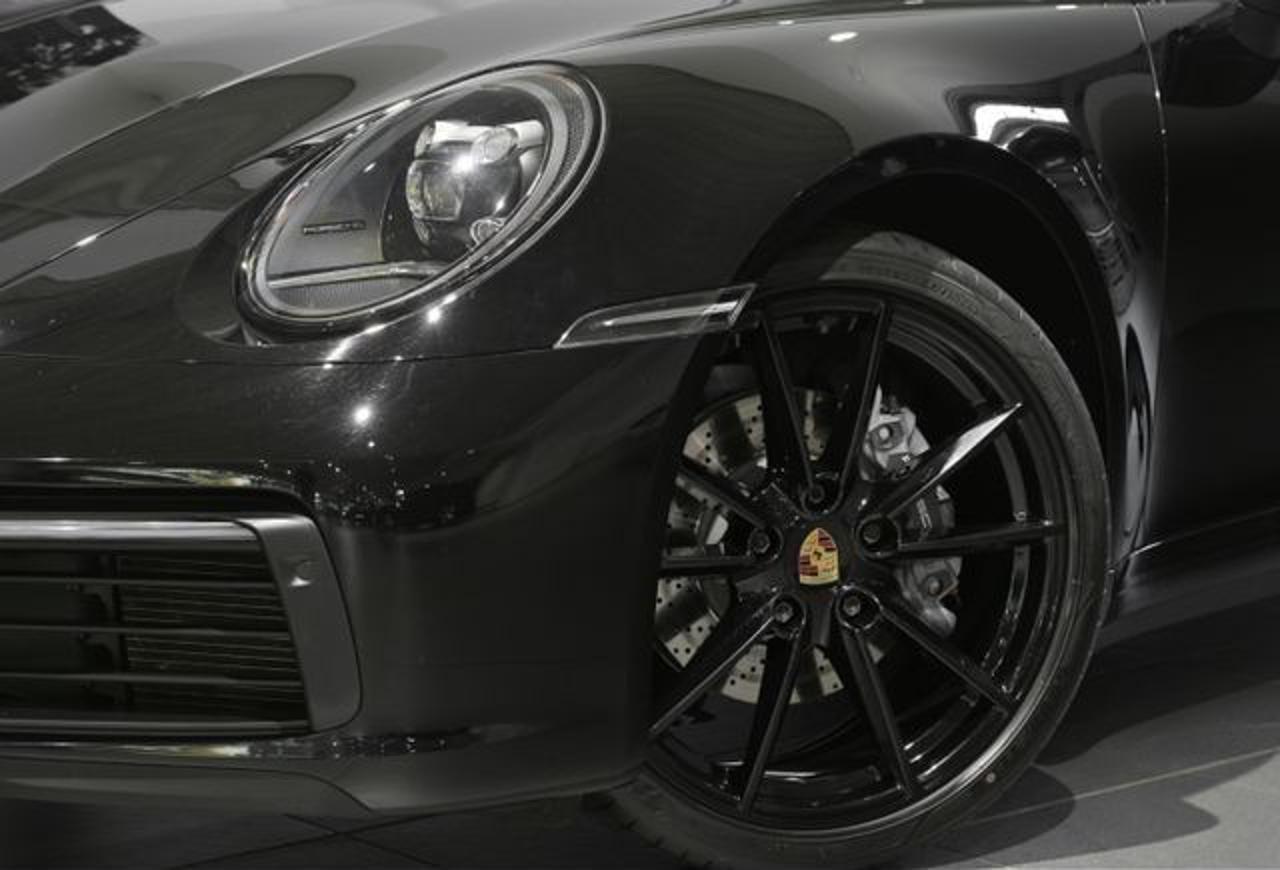 PORSCHE 911 Carrera 4 385Cv