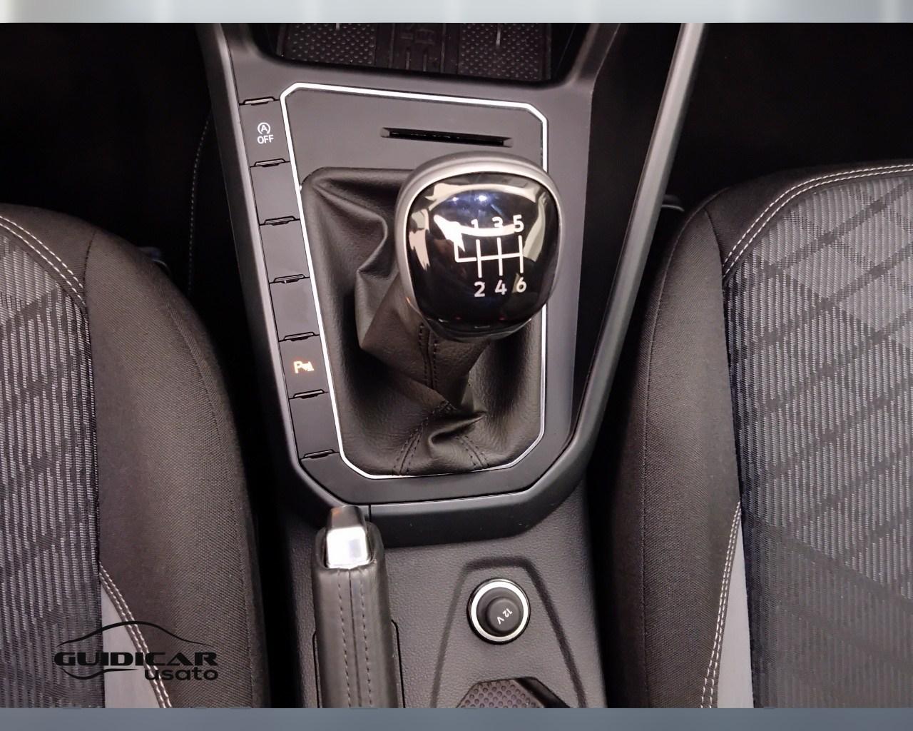 VOLKSWAGEN Taigo - Taigo 1.0 tsi R-Line 115cv