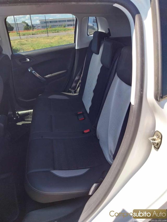 PEUGEOT 2008 1° serie BlueHDi 120 S&S Allure