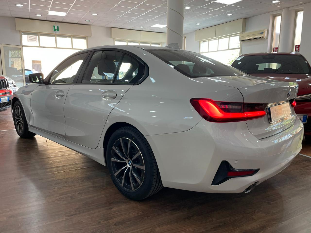 BMW 320D 190CV ADVANTAGE PROMO ESTATE