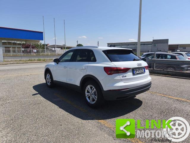 AUDI Q3 35 TDI Business S tronic