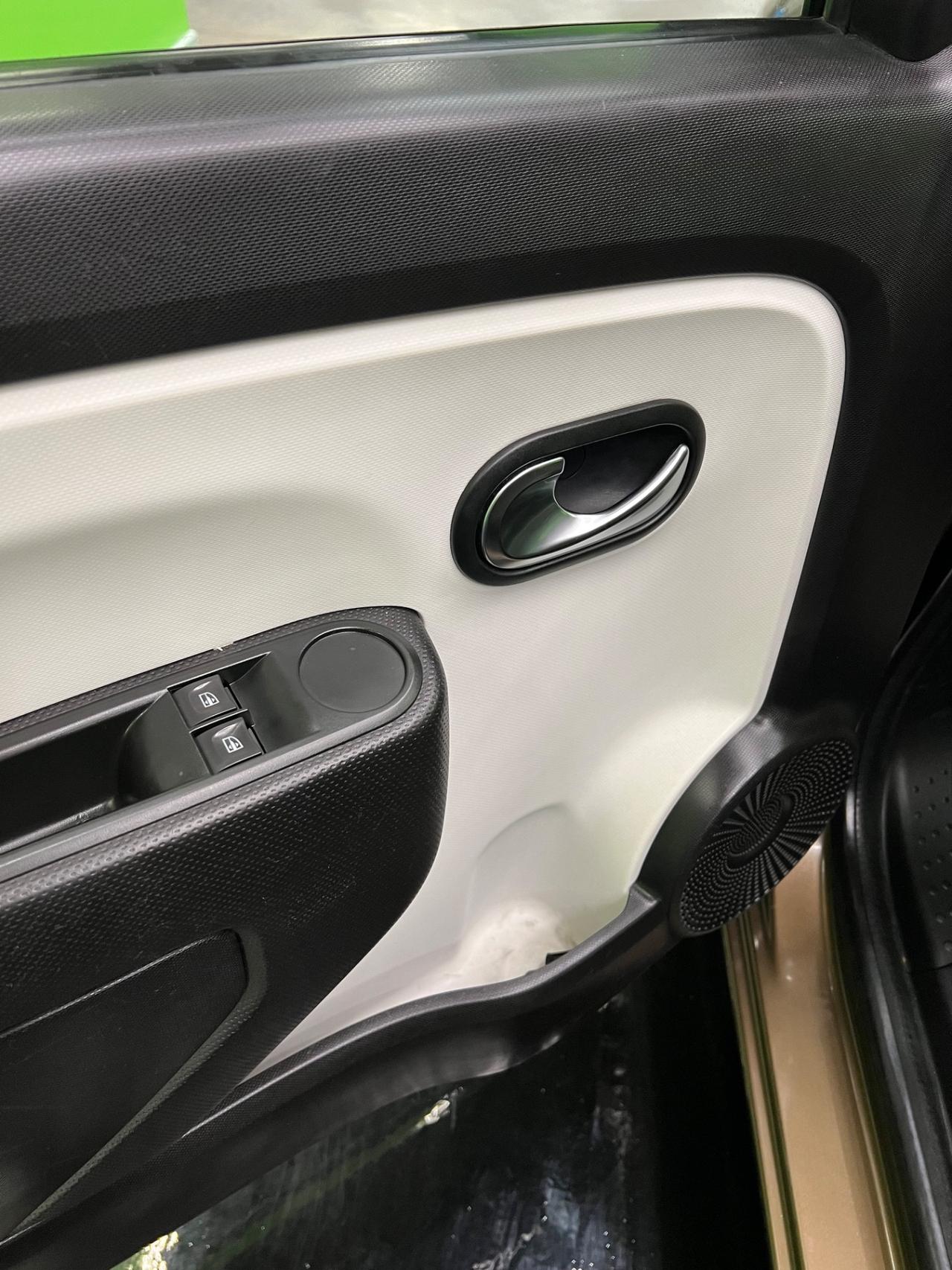 Renault Twingo 1.0 SCe Live