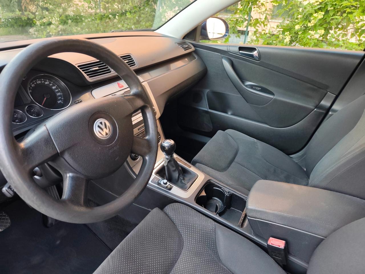 Volkswagen Passat 1.9 TDI/105 CV AUTOCARRO