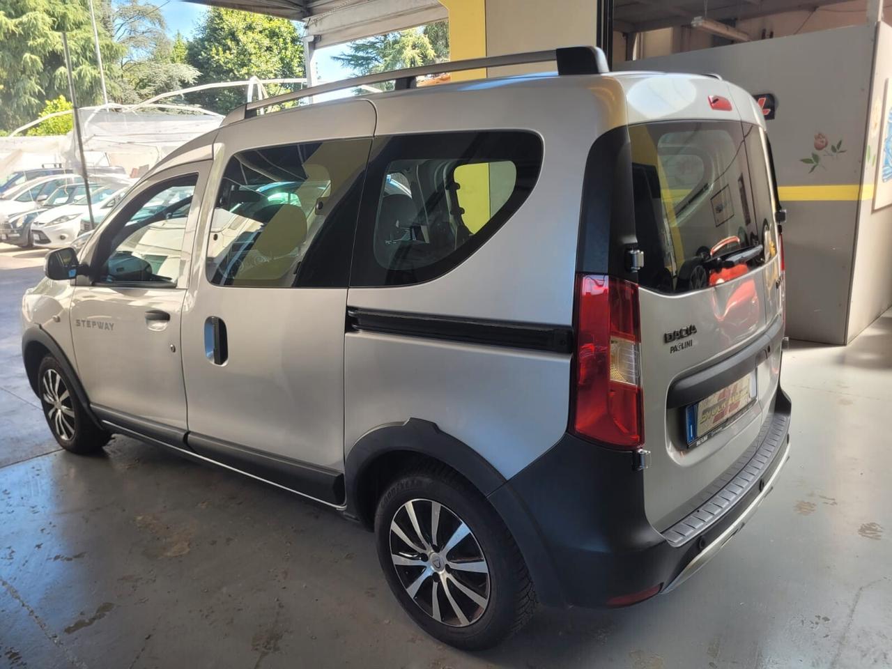 Dacia Dokker 1.5 dCI AUTOCARRO CON POSTI