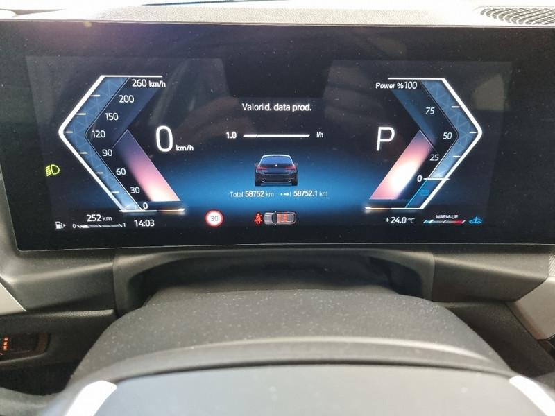 BMW 318 48V Business Advantage Touring auto