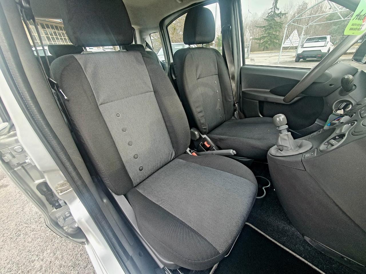 Fiat Panda 1.3 MJT 16V DPF 4x4 Climbing