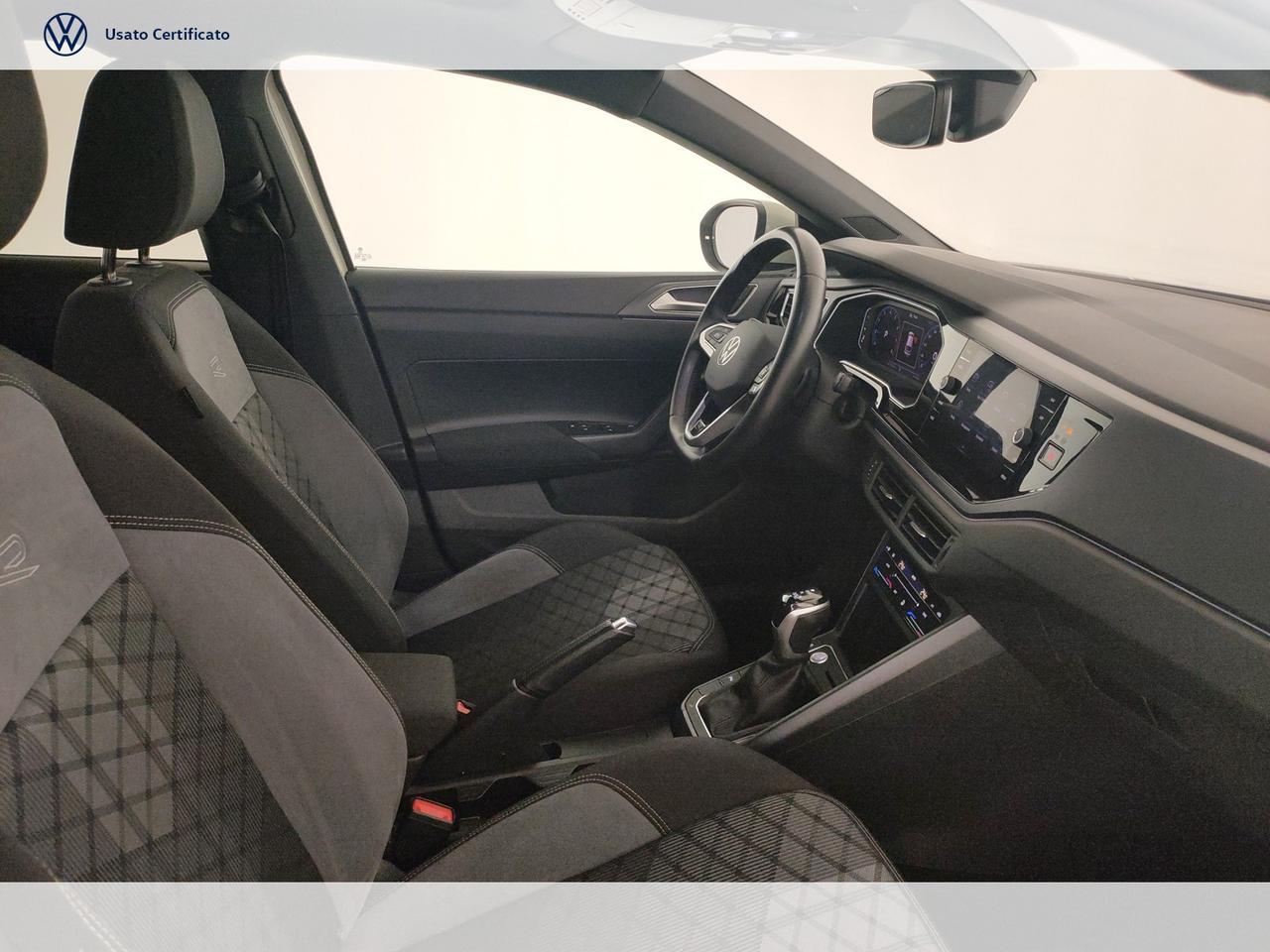 1.0 TSI R-line 110 CV DSG