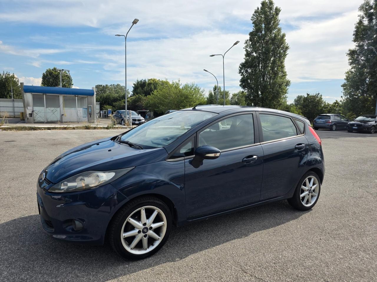 Ford Fiesta 1.4 5 porte Bz.- GPL Titanium