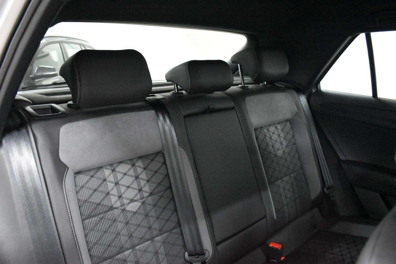 Volkswagen T-Roc 1.5 TSI ACT DSG R-Line