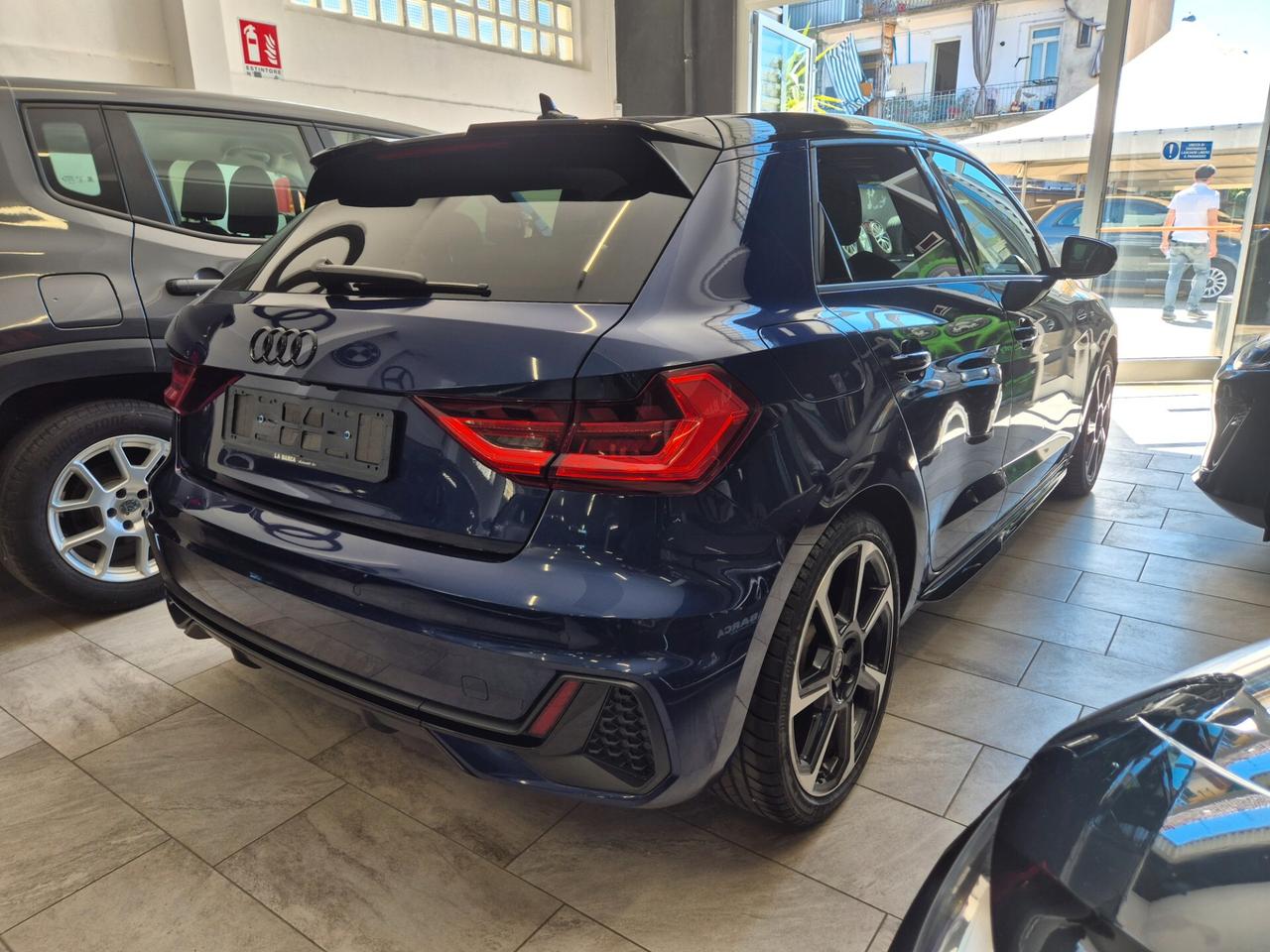 Audi A1 SPB 30 TFSI S tronic Identity Black S-line