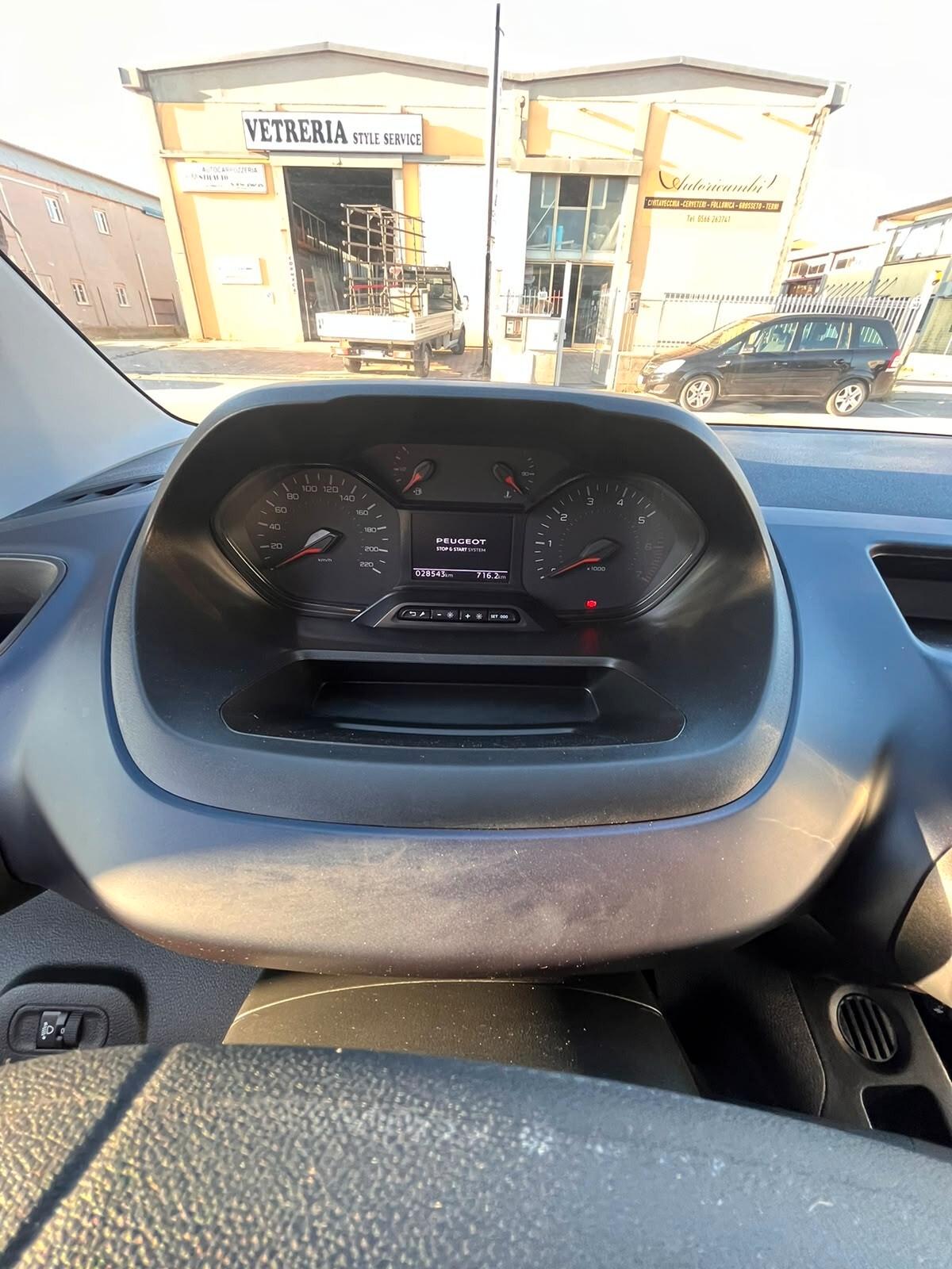 Peugeot Rifter Mix BlueHDi 130 S&S EAT8 PC Allure Standard