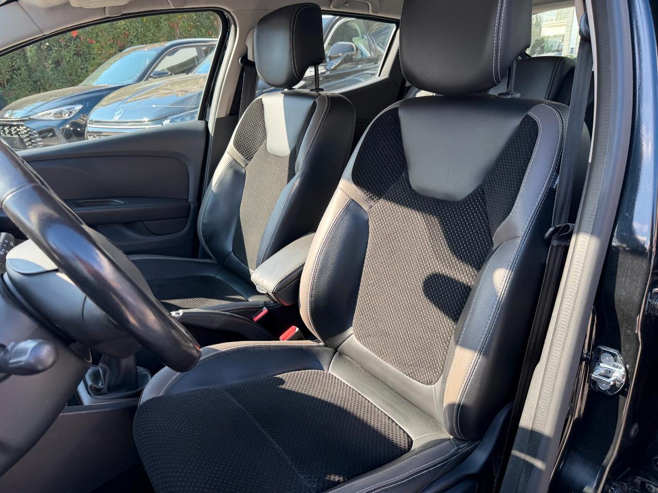 Renault Clio dCi 8V 90CV Start&Stop 5 porte Energy Intens