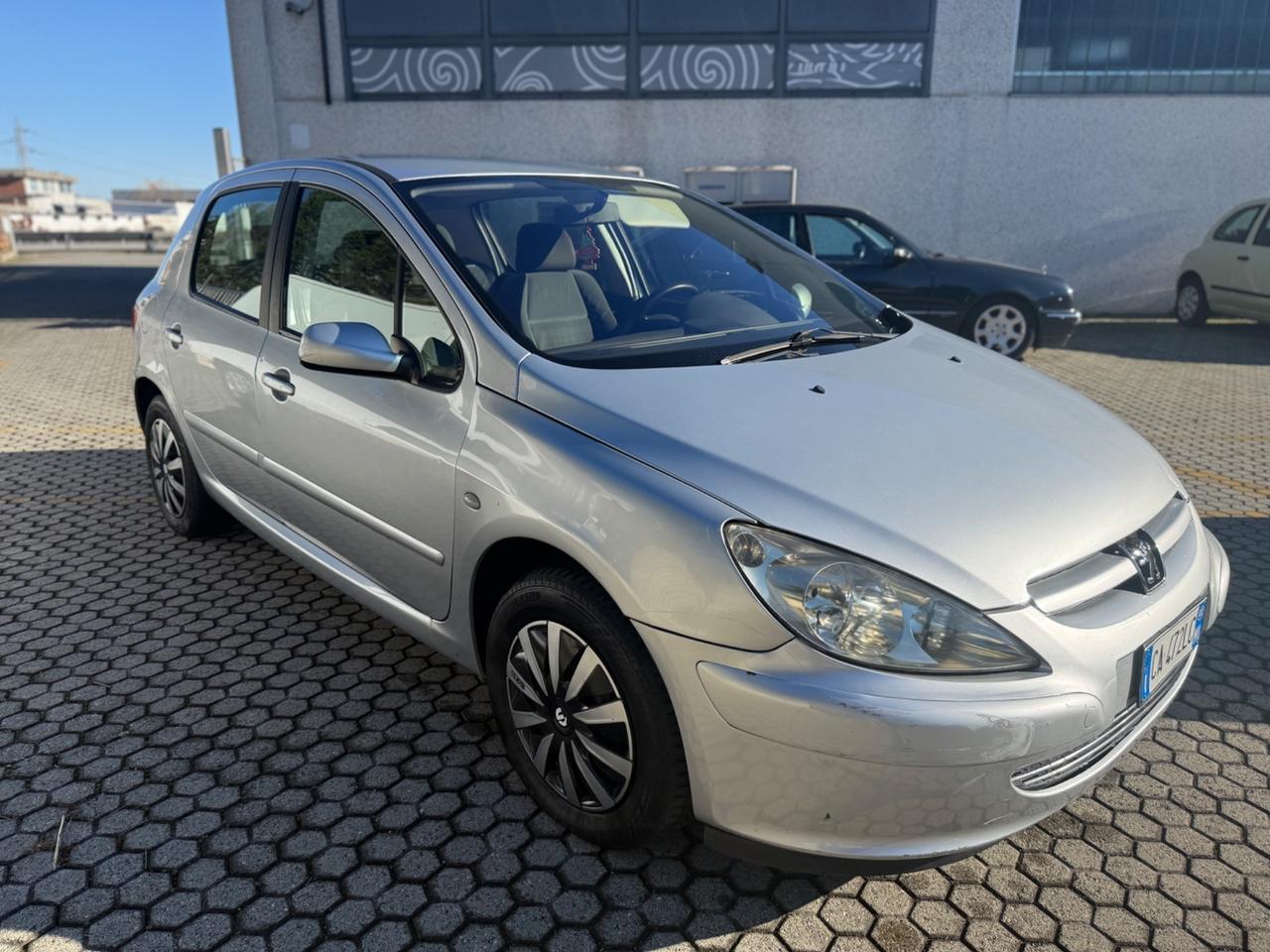 Peugeot 307 1.6 16V 5p. XT