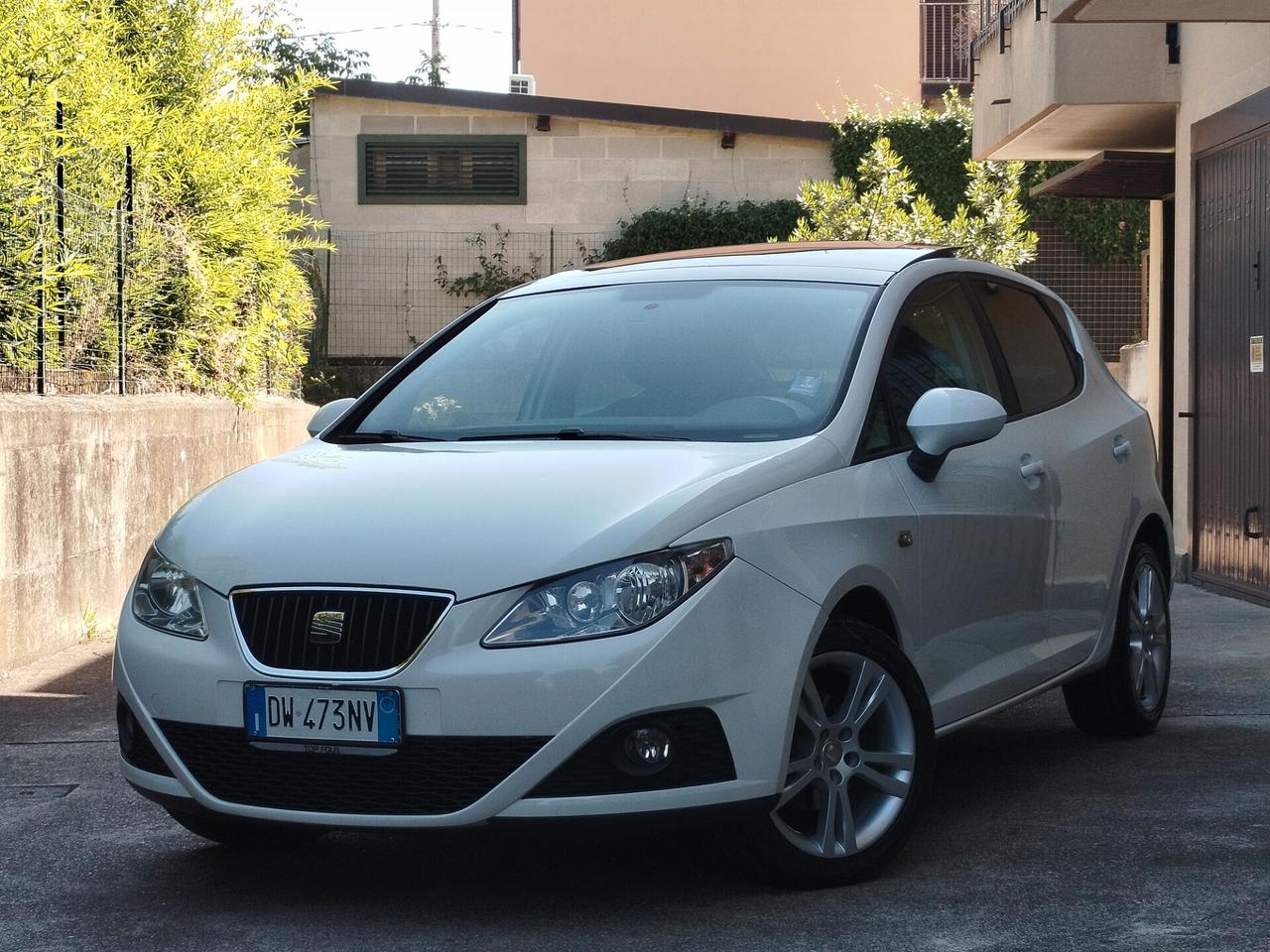 Seat Ibiza 1.6 BENZINA 105cv Sport / TETTO PANO