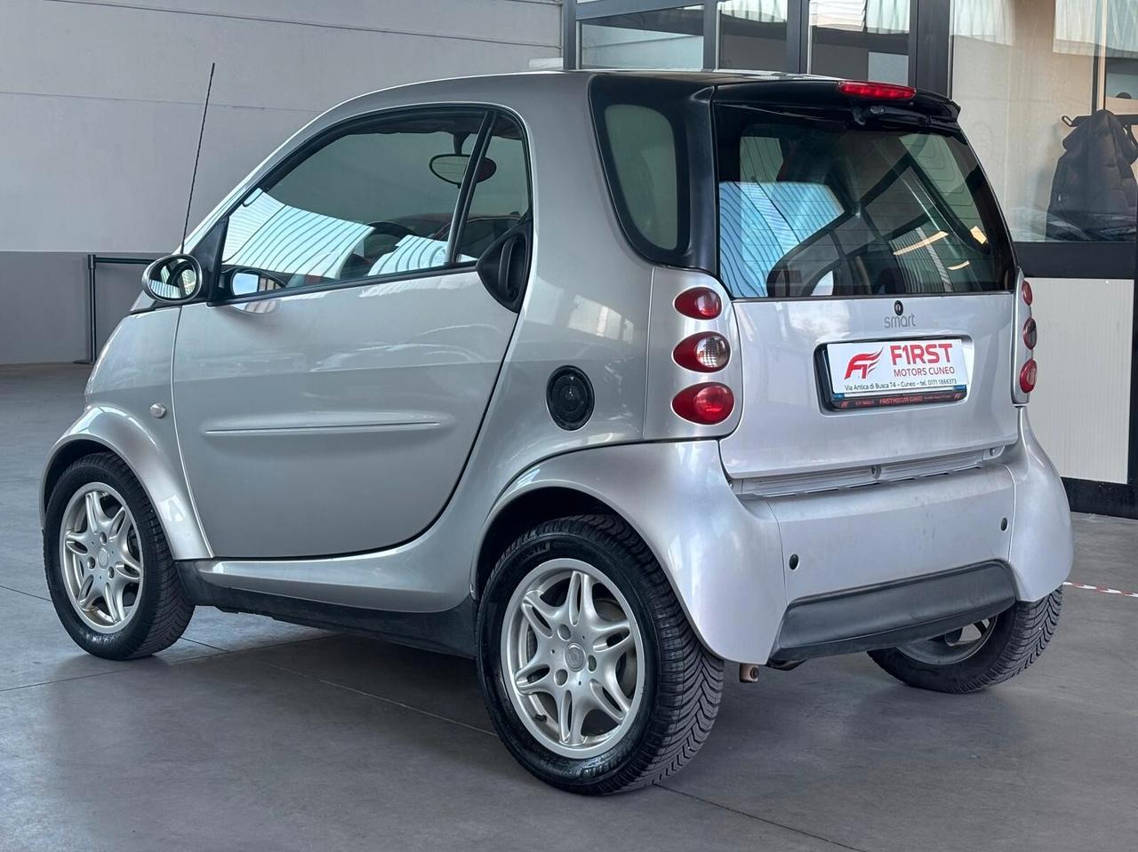 Smart ForTwo 700 coupé pure (45 kW)