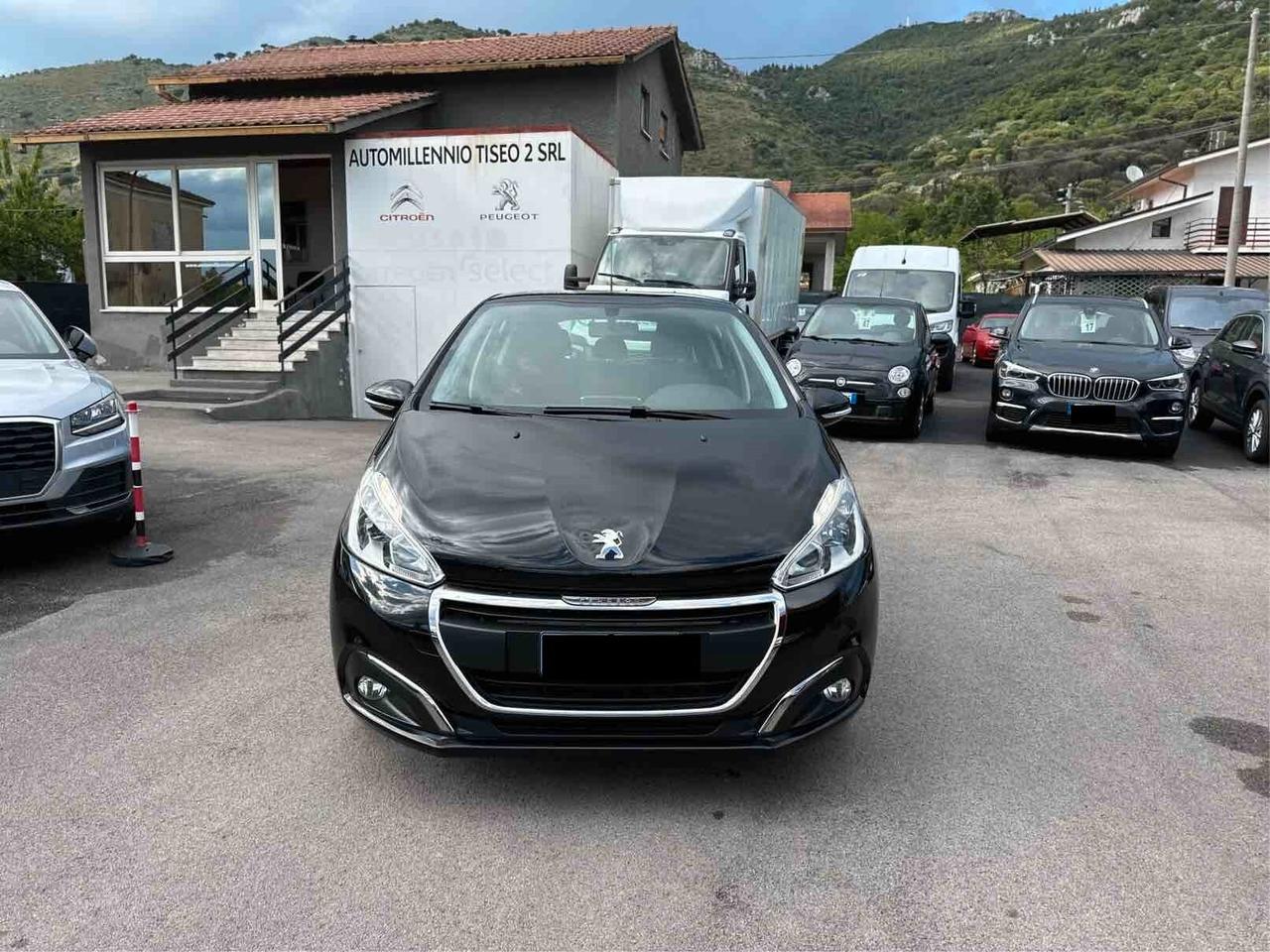 Peugeot 208 PureTech 82 5p. GPL Active