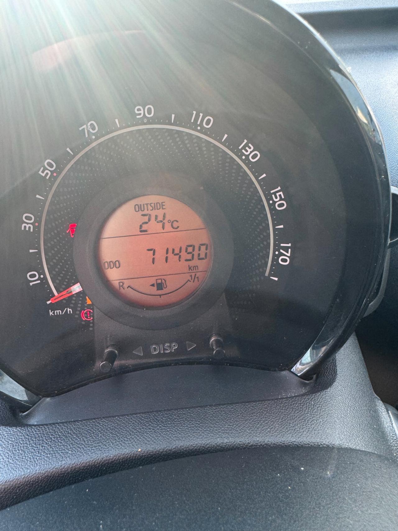 Toyota Aygo Connect 1.0 VVT-i 72 CV 5 porte x-clusiv