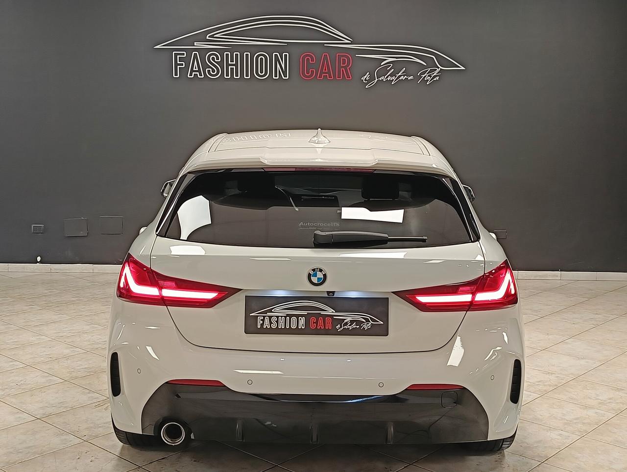 Bmw 116 116d 5p. Msport