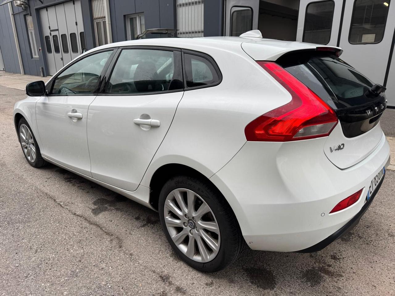 Volvo V40 D2 Business*EURO6