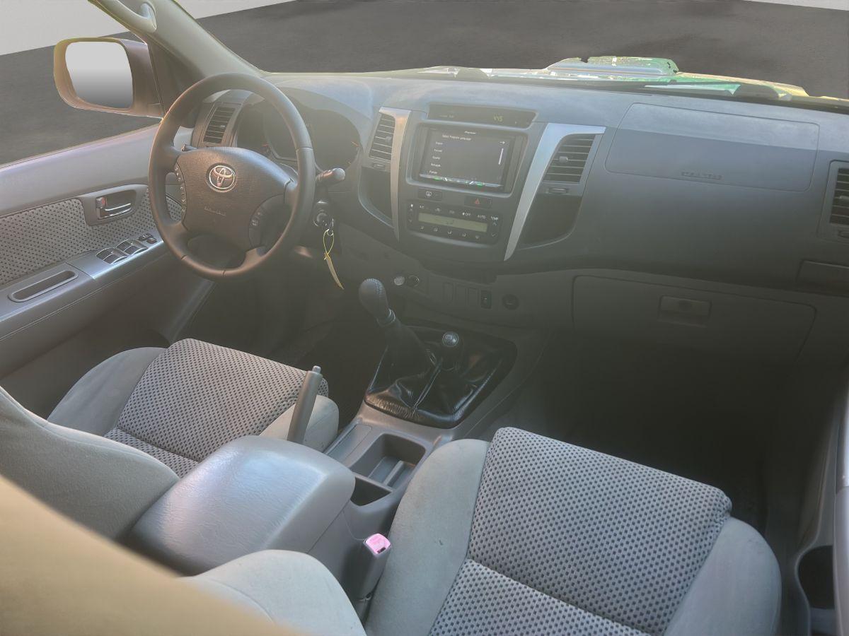 TOYOTA - Hilux 3.0 d-4d 171CV double cab SR 4x4 ridotte
