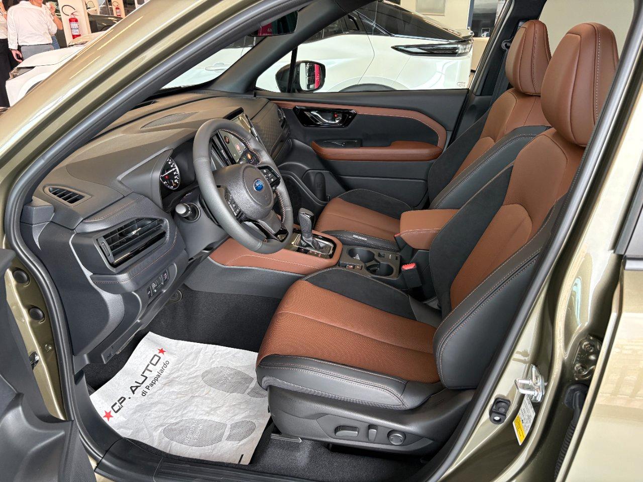 Subaru Forester 2.0i e-boxer Premium lineartronic