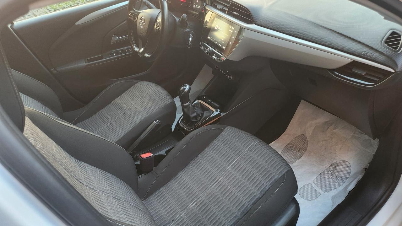 Opel Corsa 1.2 B-COLOR