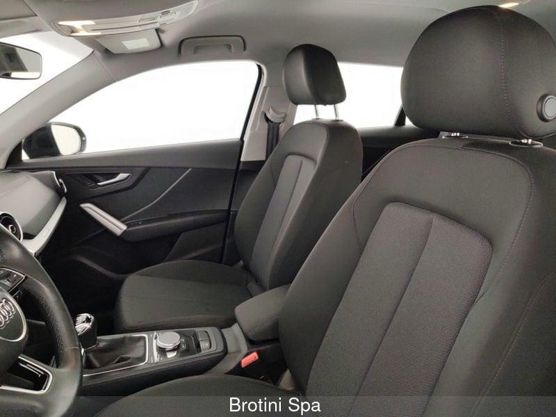 Audi Q2 Q2 35 TFSI Business Advanced