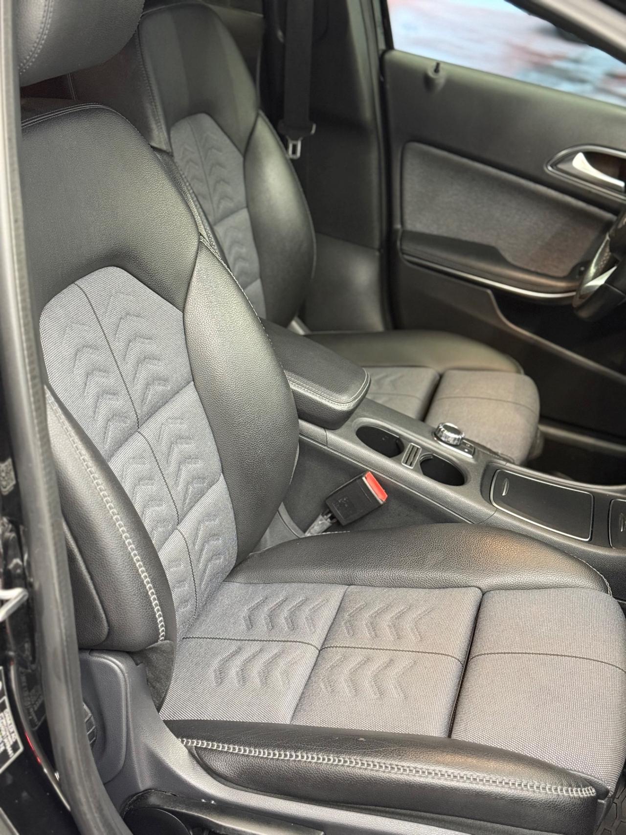 Mercedes-benz GLA 200 d Automatic Sport
