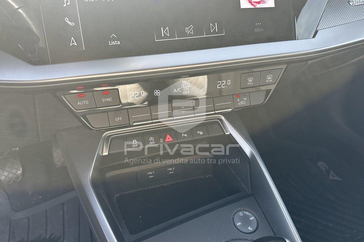 AUDI A3 SPB 30 TFSI Business Advanced