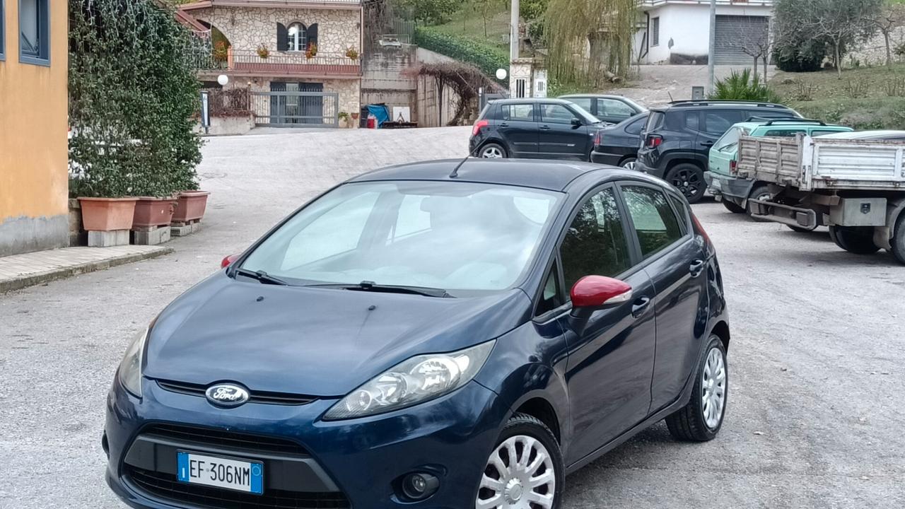 Ford Fiesta 1.4 diesel x neopatentati anno 2010