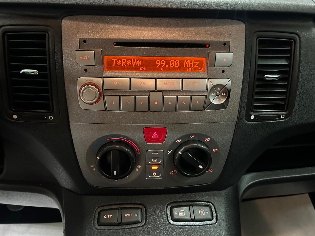 Lancia MUSA - 2011 1.4 16V 72.000 KM NEOPATENTATI