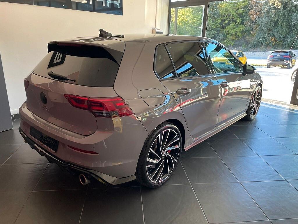 VOLKSWAGEN GOLF GTI PERFORMANCE 245cv DSG