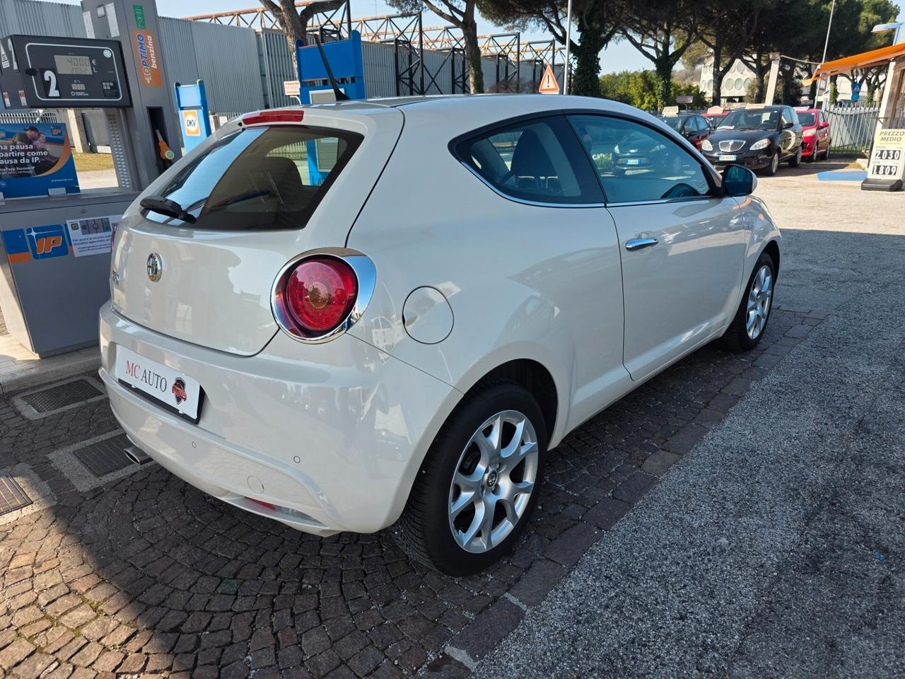 Alfa Romeo MiTo 1.4 105 CV M.air S&S Distinctive Sport Pack