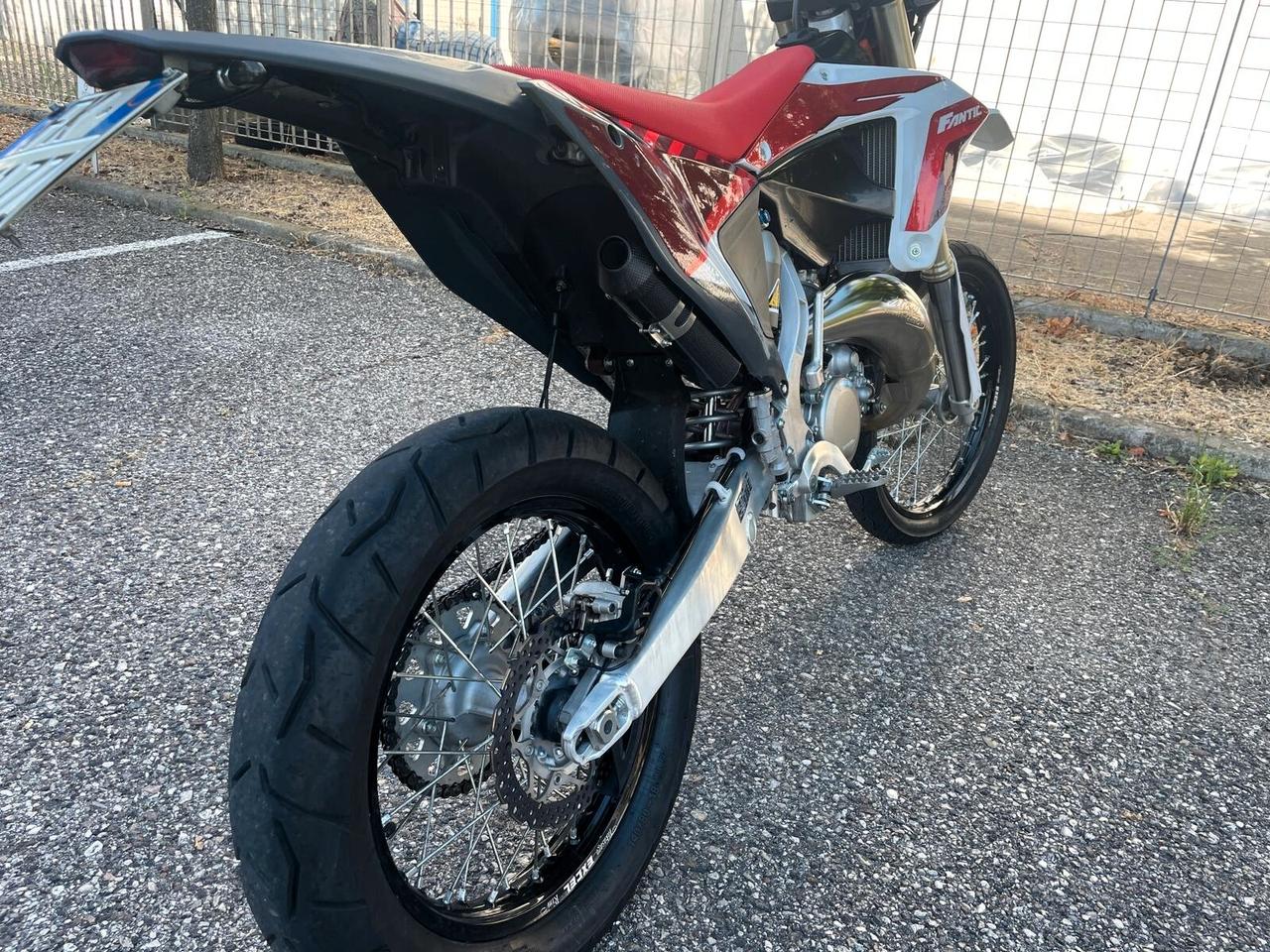 Fantic Motor XE 125