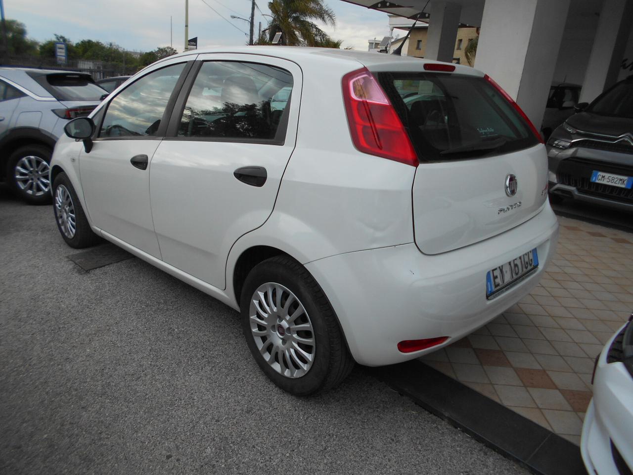 Fiat Punto 1.4 8V 5 porte Easypower Street