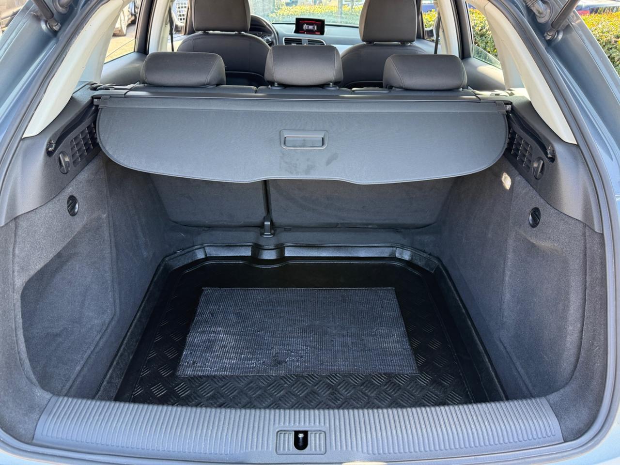 Audi Q3 2.0 TDI 120 CV - OK NEOPATENTATI