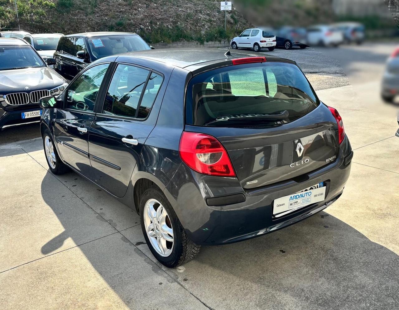 Renault Clio 1.5 dci Luxe 85 cv