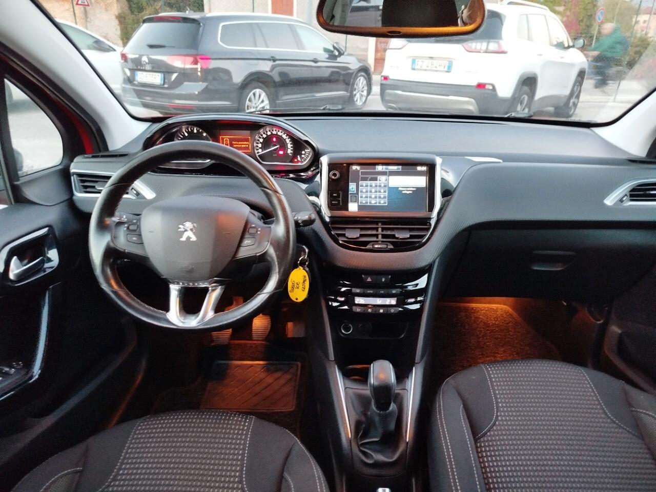 Peugeot 208 BlueHDi 75 5 porte Active SPORT