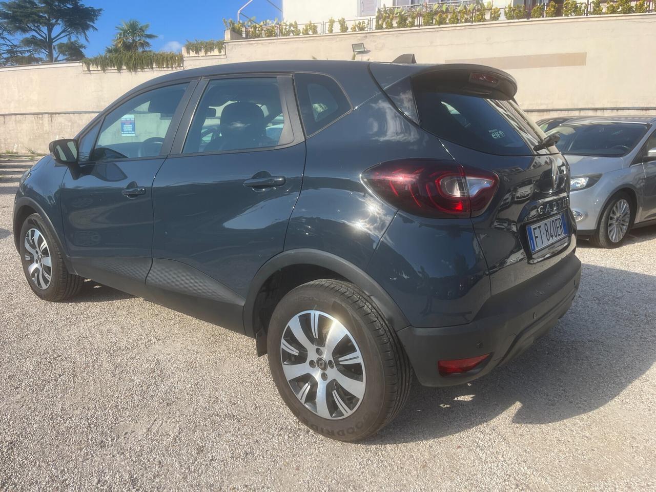 Renault Captur dCi 8V 90 CV EDC Sport Edition2