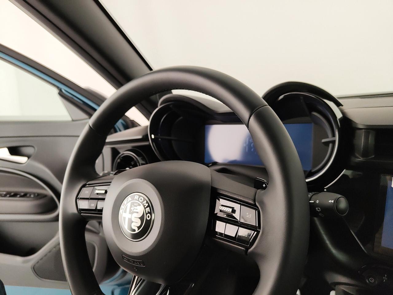 Alfa Romeo Junior 1.2 136 CV Hybrid eDCT6 Speciale