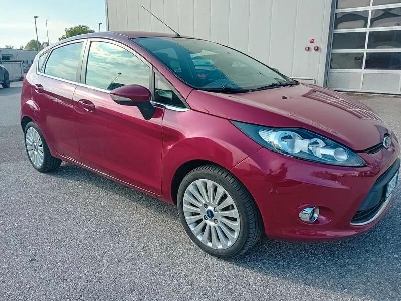 Ford Fiesta 1.2 82 CV 5 porte Titanium