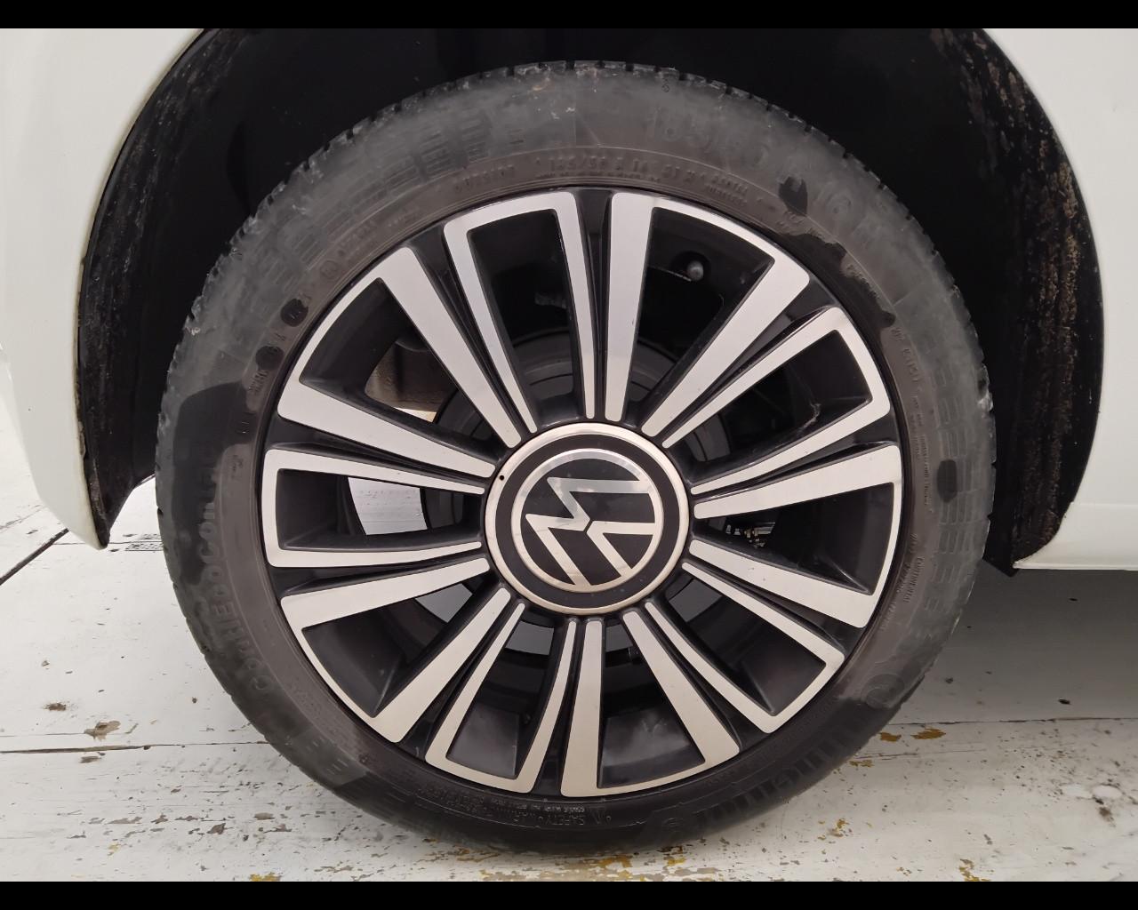 VOLKSWAGEN up! 3p 2017 - up! 3p 1.0 evo Color up! 65cv